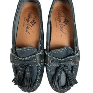 Patricia Nash Italian Leather Moccasin. Navy Blue. Size 6.5. Gently used.